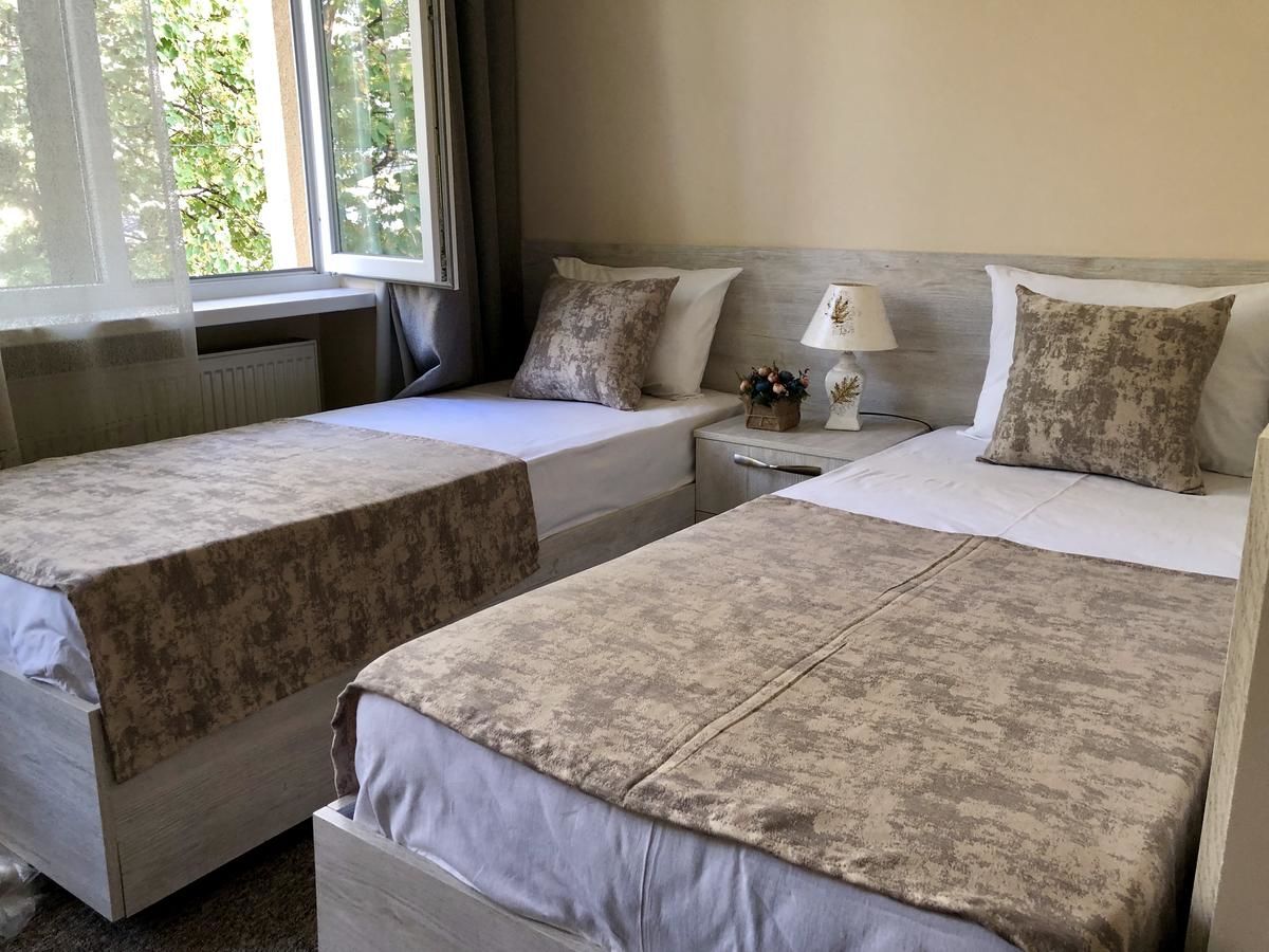 Отель Hotel Leo Palace Tbilisi Тбилиси-21