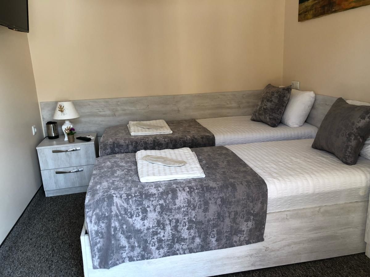 Отель Hotel Leo Palace Tbilisi Тбилиси