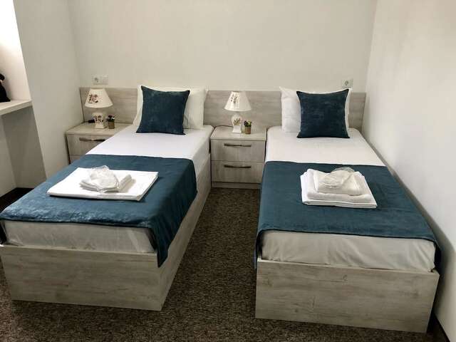 Отель Hotel Leo Palace Tbilisi Тбилиси-9